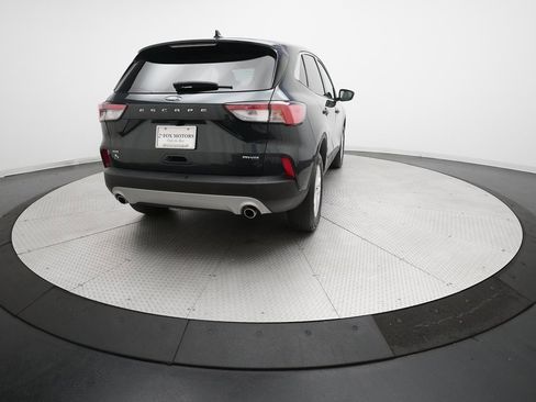 Used 2022 Ford Escape SE w/ Cold Weather Package image 34