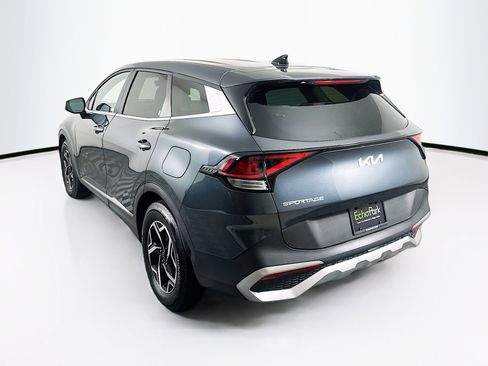 Used 2025 Kia Sportage LX FWD image 5