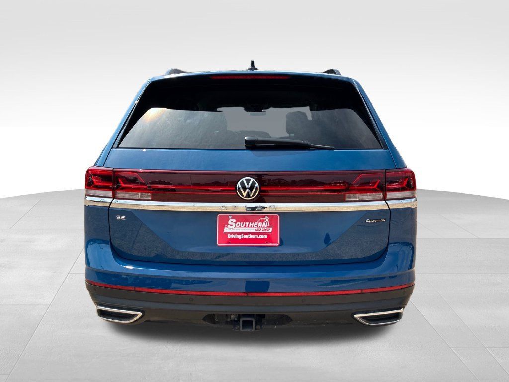 Used 2026 Volkswagen Atlas SE AWD/4WD image 4