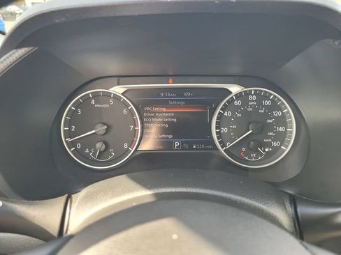 Used 2025 Nissan Sentra SV w/ All-Weather Package FWD image 29