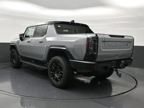 Used 2025 GMC Hummer EV 2X AWD/4WD image 3