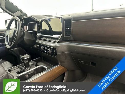 Used 2024 Chevrolet Silverado 1500 High Country w/ High Country Premium Package image 11