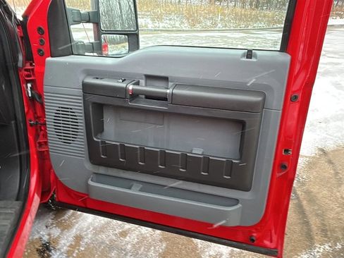 Used 2016 Ford F250 XL w/ Power Equipment Group image 40