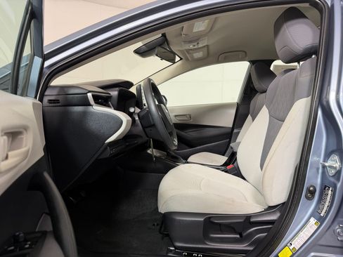 Used 2022 Toyota Corolla LE FWD image 5