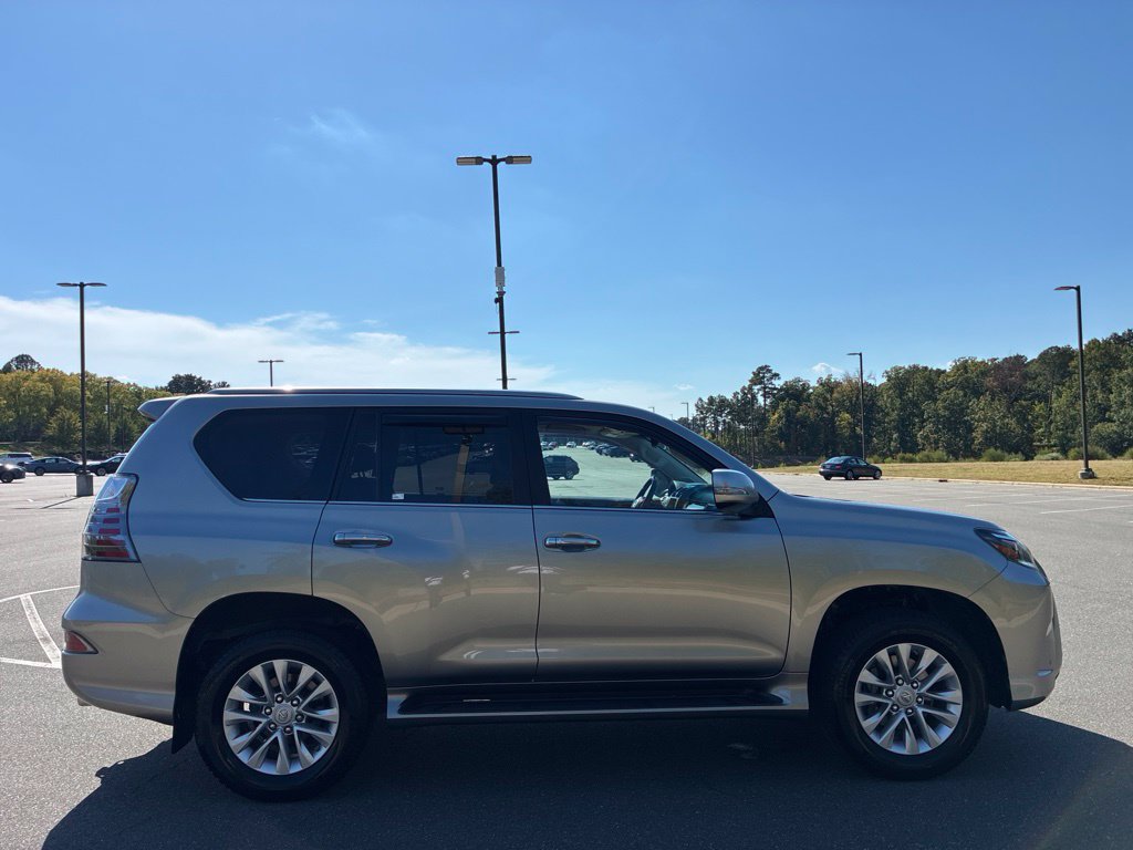 Used 2021 Lexus GX 460 Premium AWD/4WD image 5