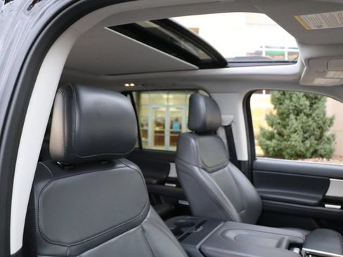 Used 2025 Ford Expedition Active RWD image 10