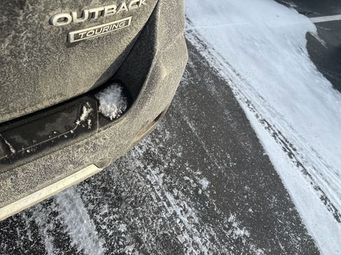 Used 2025 Subaru Outback Touring w/ Popular Package #2 image 35