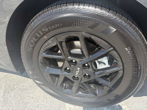 Used 2026 Kia K5 LXS FWD image 12