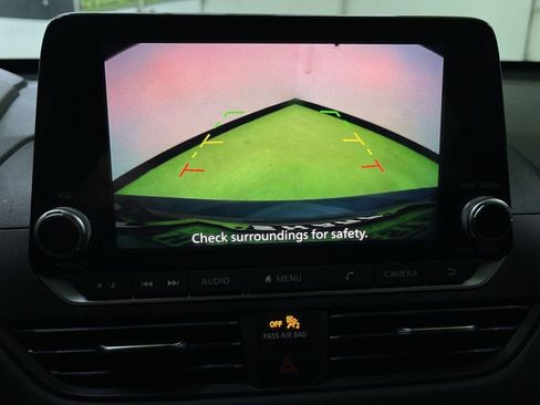 Used 2022 Nissan Altima 2.5 SV image 22