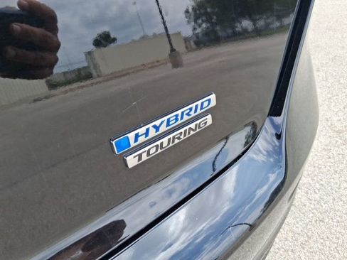 Used 2025 Honda Accord Touring image 12