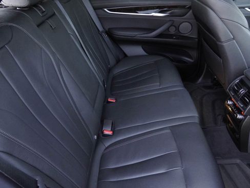 Used 2018 BMW X5 xDrive50i w/ Executive Package AWD/4WD image 36