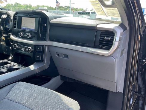 Used 2021 Ford F150 XLT w/ Equipment Group 301A Mid AWD/4WD image 17