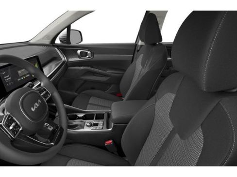 Used 2025 Kia Sorento LX FWD image 12