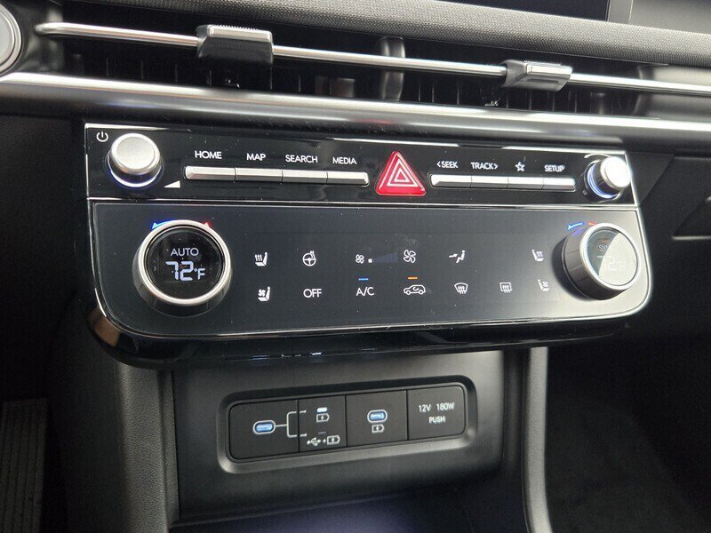 New 2026 Hyundai Tucson Limited FWD image 8