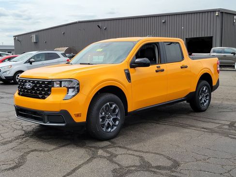 New 2026 Ford Maverick XLT w/ XLT Luxury Package AWD/4WD image 8