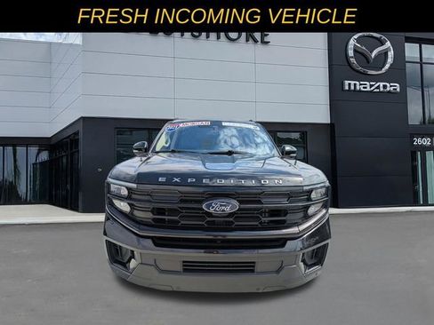 Used 2025 Ford Expedition Max Active image 7