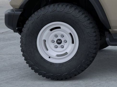 New 2026 Ford Bronco Heritage Edition AWD/4WD image 21