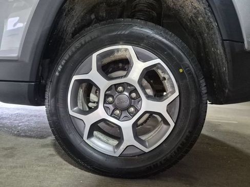 Used 2022 Jeep Compass Trailhawk AWD/4WD image 21