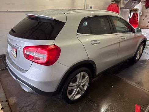 Used 2018 Mercedes-Benz GLA 250 4MATIC image 3