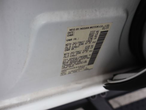 Used 2023 Nissan Frontier PRO-4X w/ Pro-4X Premium Package image 12