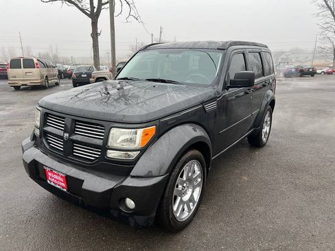 Used 2011 Dodge Nitro Heat RWD image 1