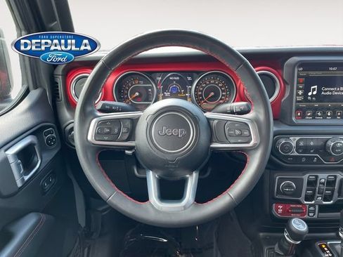Used 2023 Jeep Gladiator Rubicon w/ LED Lighting Group AWD/4WD image 14