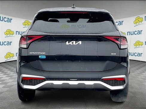 Certified 2023 Kia Sportage LX image 5