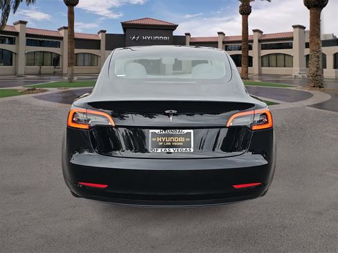 Used 2023 Tesla Model 3 Standard Range image 7
