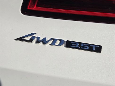 Used 2023 Genesis GV80 3.5T w/ Advanced Package image 10