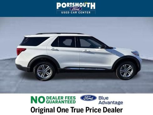 Certified 2022 Ford Explorer XLT w/ Equipment Group 202A image 6