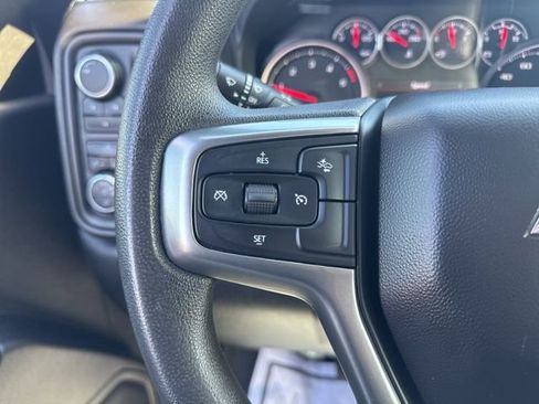 Certified 2022 Chevrolet Silverado 2500 Custom w/ Custom Value Package image 18