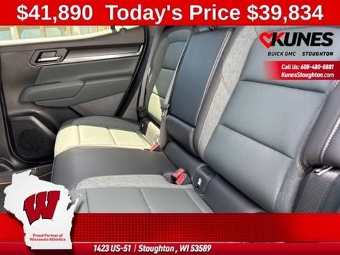 New 2026 GMC Terrain AT4 AWD/4WD image 19