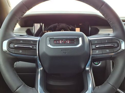 New 2026 GMC Acadia Elevation image 25