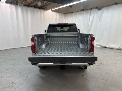 Certified 2025 Chevrolet Silverado 2500 LT w/ Convenience Package image 5