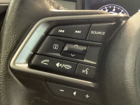 Used 2023 Subaru Outback Premium AWD/4WD image 17