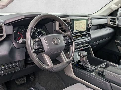 Used 2022 Toyota Tundra SR5 image 10