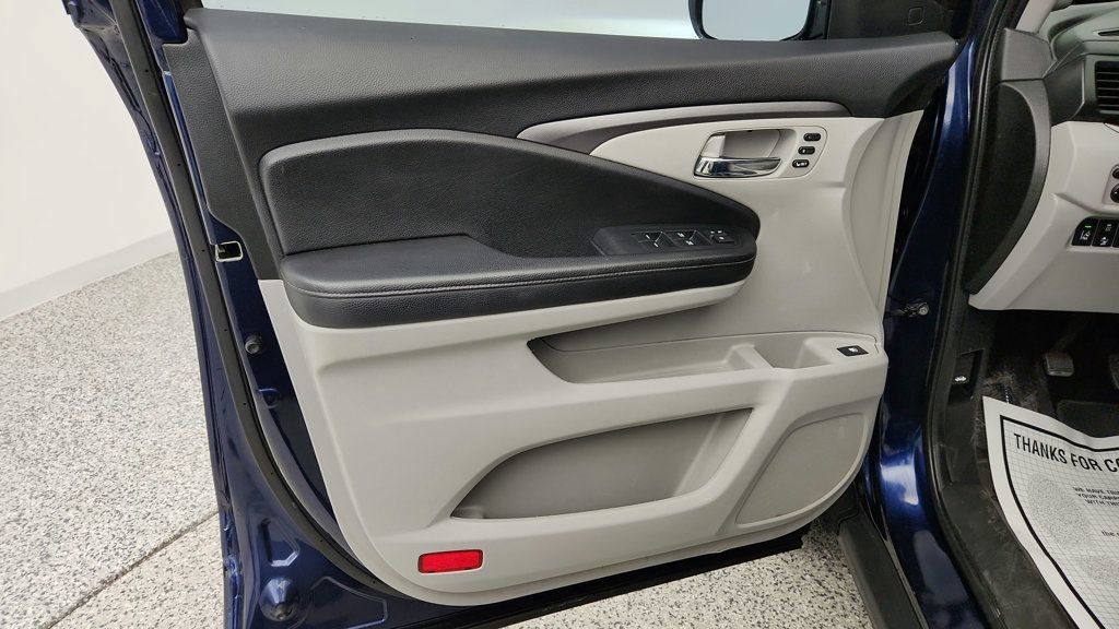 Used 2023 Honda Ridgeline RTL image 10
