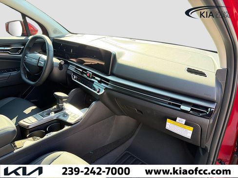 New 2026 Kia Sportage SX image 13