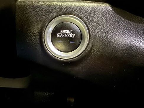 Used 2019 GMC Terrain Denali w/ Advanced Safety Package image 27