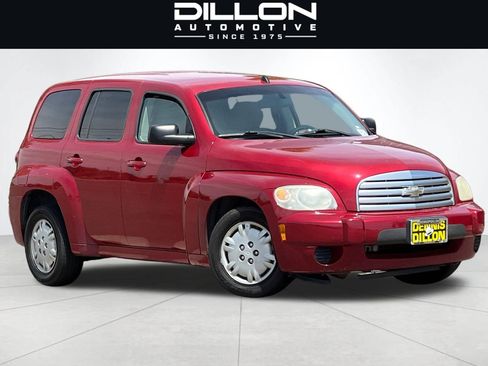 Used 2010 Chevrolet HHR LS FWD image 1