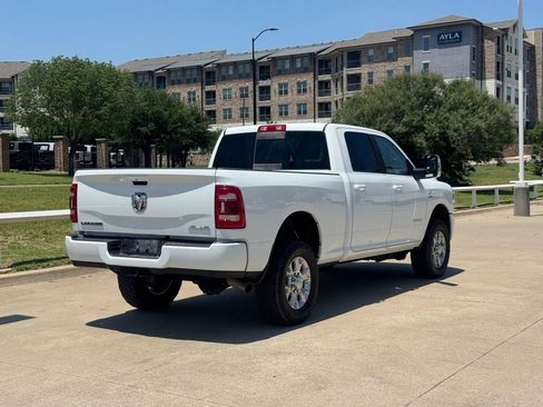 Used 2024 RAM 2500 Laramie AWD/4WD image 3