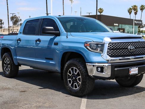 Used 2019 Toyota Tundra SR5 w/ TRD Off Road Package AWD/4WD image 3