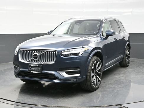 Certified 2025 Volvo XC90 B6 Plus w/ Protection Package Premier image 2