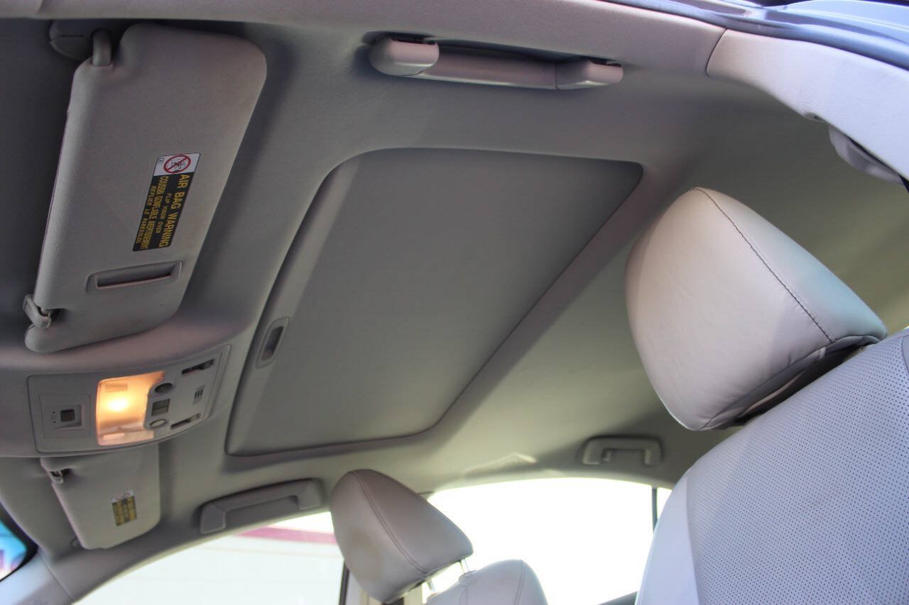 Used 2014 Lexus ES 350 w/ Luxury Package FWD image 19