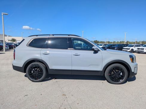 Certified 2025 Kia Telluride SX X-Line image 4