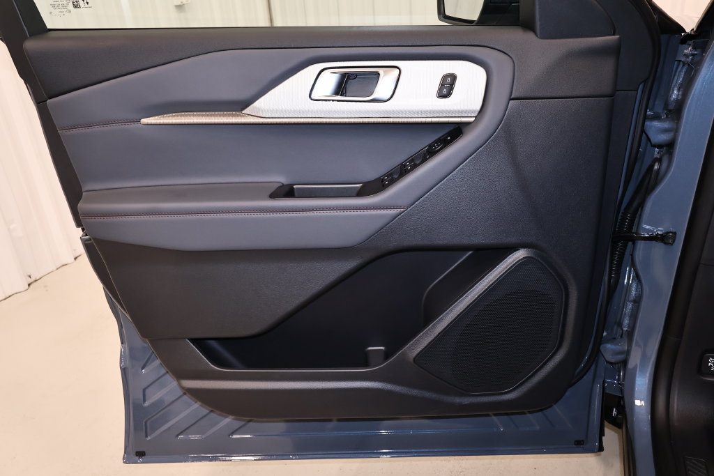 New 2027 Ford Explorer Active AWD/4WD image 10