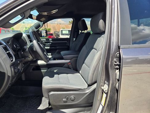 Used 2024 RAM 1500 Lone Star RWD image 9