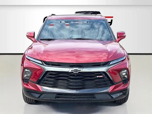 Used 2025 Chevrolet Blazer RS w/ Driver Confidence II Package image 2
