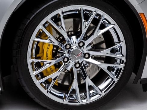 Used 2019 Chevrolet Corvette Z06 image 34