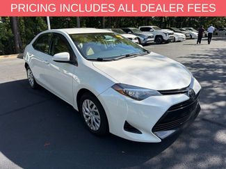 Used 2017 Toyota Corolla LE FWD video 1